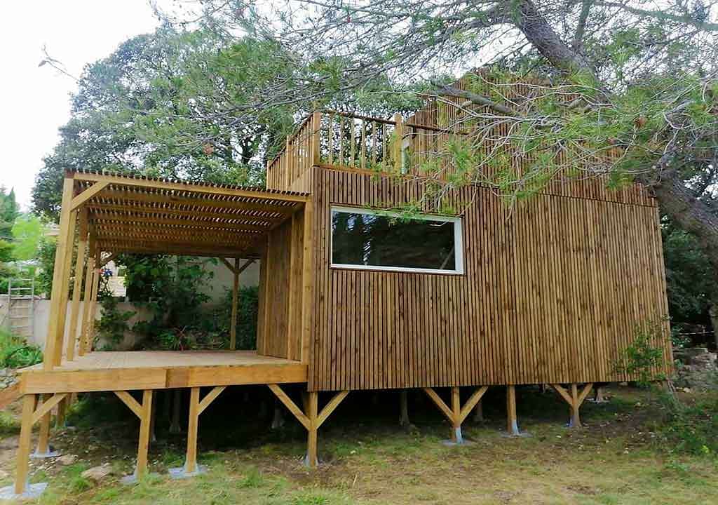Comment construire une cabane en bois: Le guide